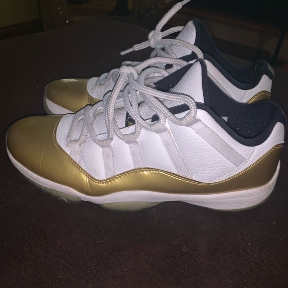 Air Jordan 11 Retro Low  “Closing Ceremony” - Picture 3 of 5